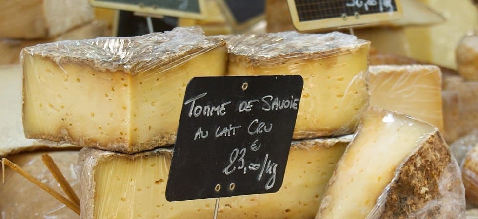 marché annecy en mai